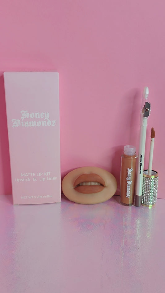 Cozy Nude - LipKit